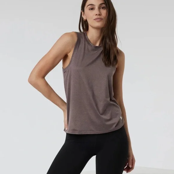 Vuori Cove Ribbed Chocolate Brown Racerback Tank Top Size S - Picture 1 of 6